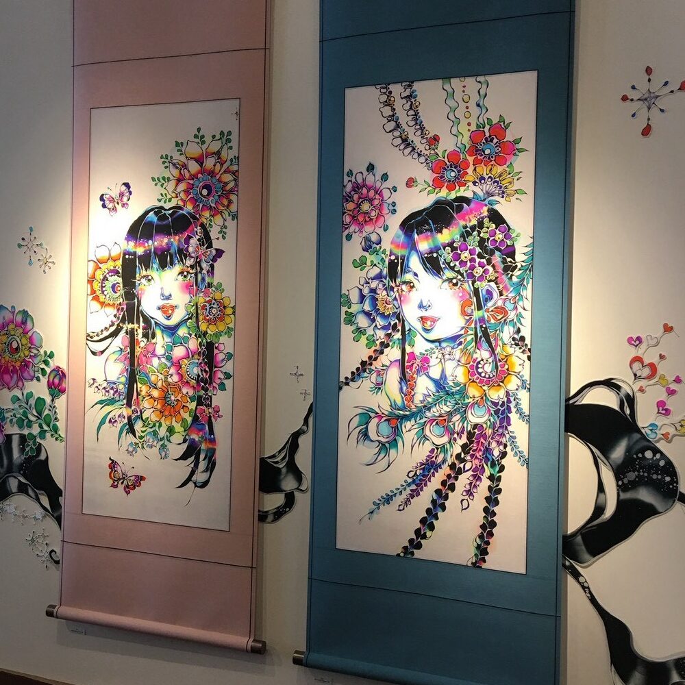 大竹夏紀さんの作品が並ぶ展覧会会場